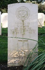 Minturno War Cemetery - Smith, Charles