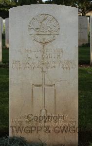 Minturno War Cemetery - Smith, Cedric George