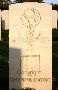 Minturno War Cemetery - Smith, George