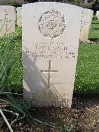 Minturno War Cemetery - Smith, James McBeth