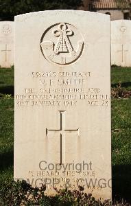 Minturno War Cemetery - Smith, Norman Frank