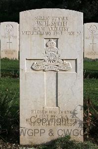 Minturno War Cemetery - Smith, William Henry