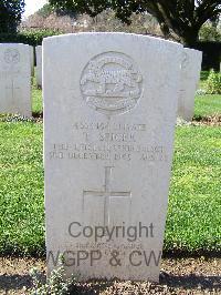 Minturno War Cemetery - Spicer, Thomas