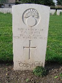 Minturno War Cemetery - Spratt, Thomas Geoffrey