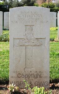 Minturno War Cemetery - Steventon, Winston