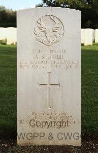 Minturno War Cemetery - Stonier, Adam