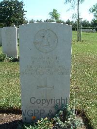 Minturno War Cemetery - Taylor, Hildreth Charles