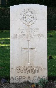 Minturno War Cemetery - Taylor, William