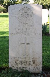 Minturno War Cemetery - Tester, Arthur William Charles