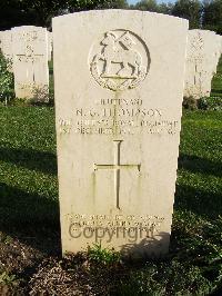 Minturno War Cemetery - Thompson, Neville Graham