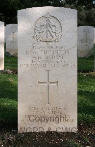 Minturno War Cemetery - Thornton, Ronald William