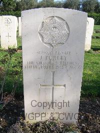 Minturno War Cemetery - Turley, Joseph