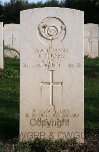 Minturno War Cemetery - Turner, Bernard