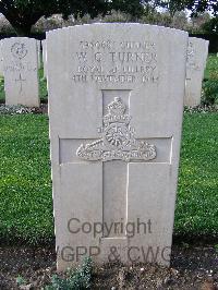 Minturno War Cemetery - Turner, William George