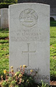 Minturno War Cemetery - Vincent, Walter Leslie