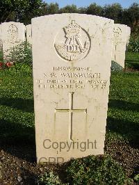 Minturno War Cemetery - Wadsworth, Sam Wrigley