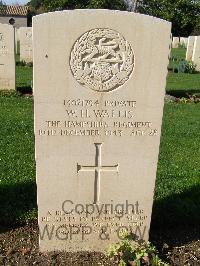 Minturno War Cemetery - Wallis, William Henry