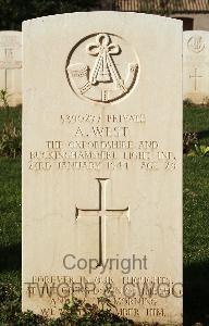 Minturno War Cemetery - West, Arthur