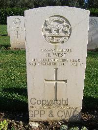 Minturno War Cemetery - West, Horace