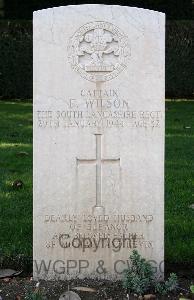 Minturno War Cemetery - Wilson, Frederick