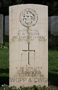 Minturno War Cemetery - Wilson, Harry William