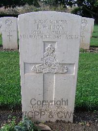 Minturno War Cemetery - Wilson, Robert