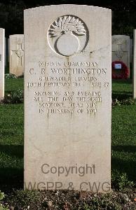 Minturno War Cemetery - Worthington, Cyril Roberts