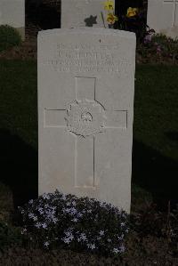Perth Cemetery (China Wall) - Huntley, T G