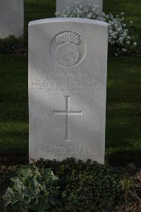 Perth Cemetery (China Wall) - McWhinnie, James
