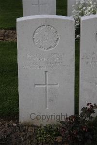 Perth Cemetery (China Wall) - Robertson, Stewart