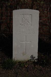 Perth Cemetery (China Wall) - Sunners, Ralph Edward