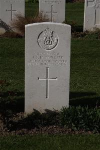 Perth Cemetery (China Wall) - Turbitt, J S H