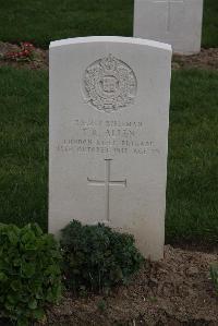 Bedford House Cemetery - Allen, F R