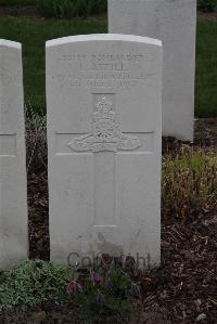 Bedford House Cemetery - Astill, L