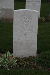 Bedford House Cemetery - Beckett, Arthur Dennis