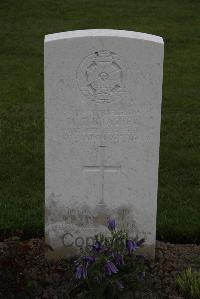 Bedford House Cemetery - Brazier, Herbert Jadon