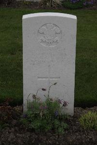 Bedford House Cemetery - Brittain, R J