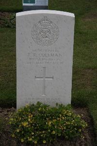 Bedford House Cemetery - Coleman, T R