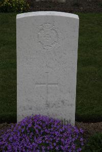 Bedford House Cemetery - Cousins, F H