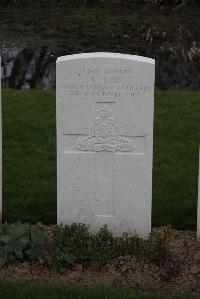 Bedford House Cemetery - Cox, J