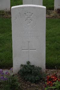 Bedford House Cemetery - Cox, R