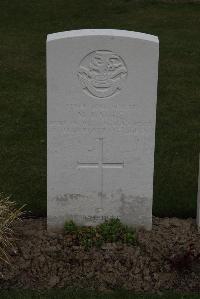 Bedford House Cemetery - Dacre, Maurice