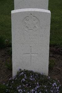 Bedford House Cemetery - Findlay, Walter Charles