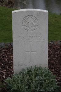 Bedford House Cemetery - Honeyman, William Anderson