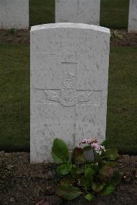 Bedford House Cemetery - Hoy, T