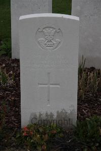 Bedford House Cemetery - Lenthall, Frederick William