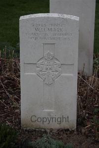 Bedford House Cemetery - Mark, W H