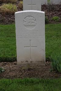 Bedford House Cemetery - Newton, W