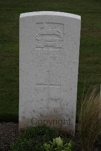 Bedford House Cemetery - Oates, Herbert