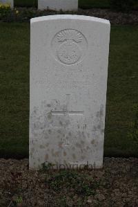 Bedford House Cemetery - Oliver, C M